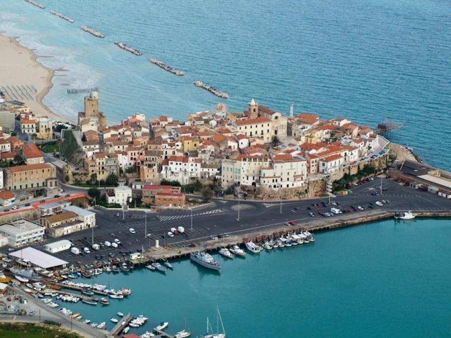 Torre Del Meridiano Casa Vacanze Centrale Термоли Экстерьер фото