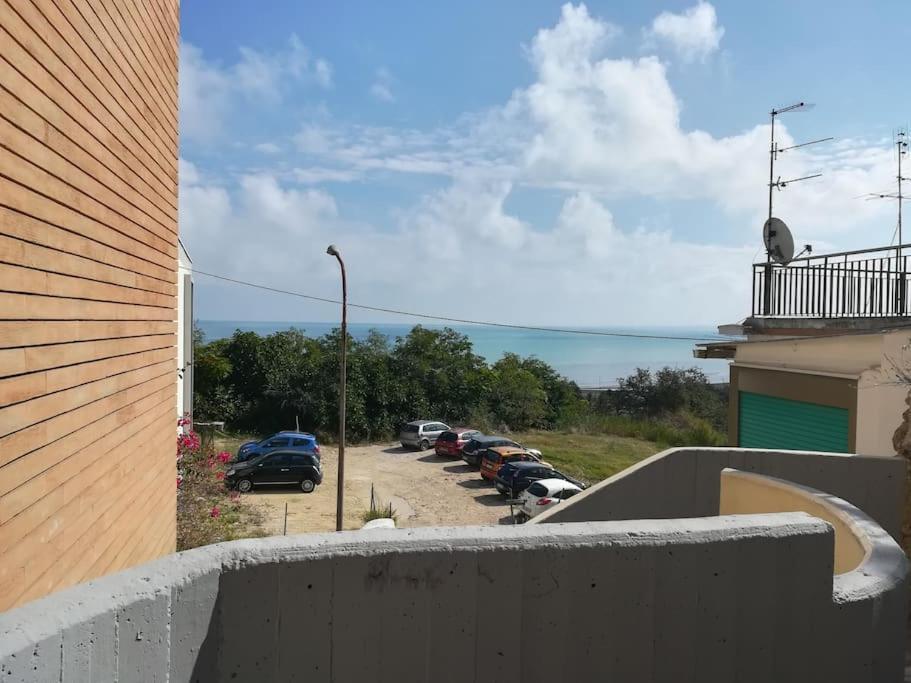 Torre Del Meridiano Casa Vacanze Centrale Термоли Экстерьер фото